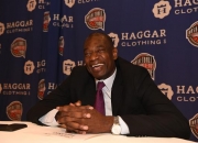 开云APP-NBA名宿担任全明星赛首位主持人