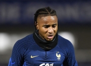 开云体育官方网站-法国队中场核心受伤，困扰世界杯备战