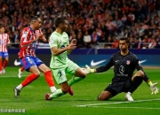 开云体育下载-关于足球盛况：巨星云集，激烈对战展现实力的信息