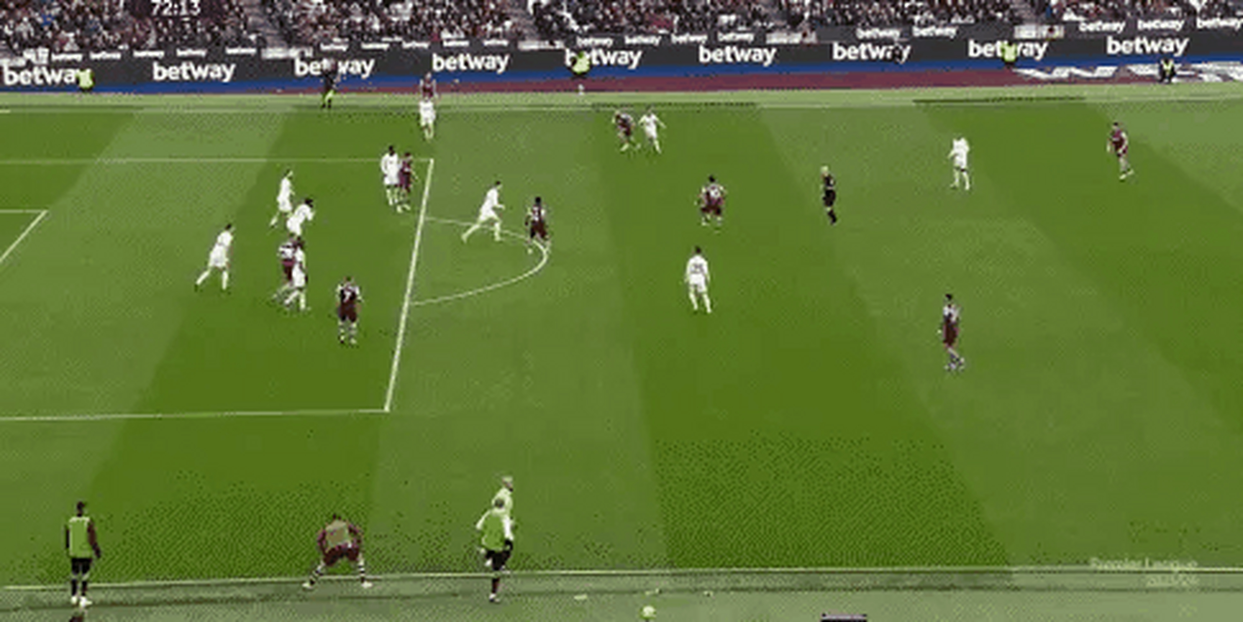 包含曼联后防线连续失误,主教练怒斥球员表现的词条 包含曼联后防线连续失误,主教练怒斥球员表现的词条