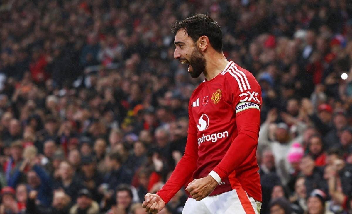 桑切斯上演帽子戏法,带领曼联大胜! 桑切斯上演帽子戏法,带领曼联大胜!