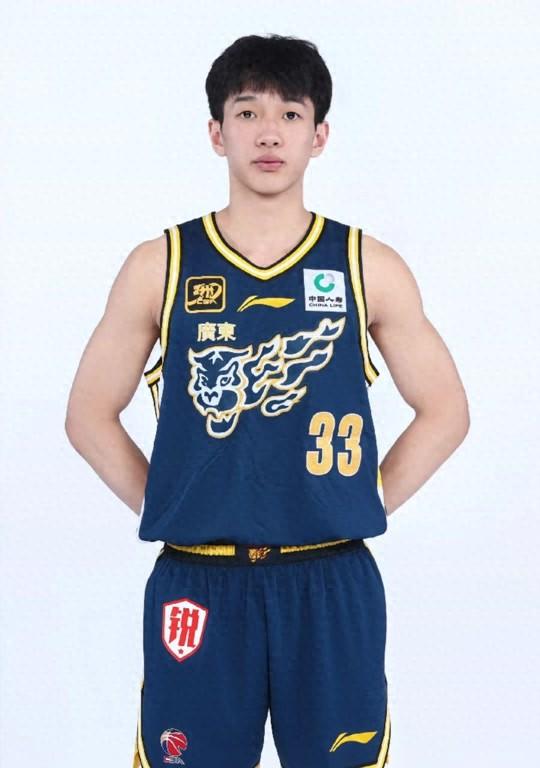 关于广州富力不敌天海,遭遇挑战无缘取胜的信息 关于广州富力不敌天海,遭遇挑战无缘取胜的信息