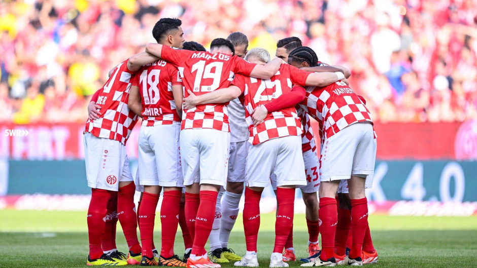 美因茨球队客场表现出色,击败强敌收获三分的简单介绍 美因茨球队客场表现出色,击败强敌收获三分的简单介绍