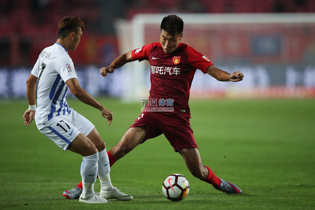 关于广州富力主场战胜河北华夏幸福,豪取三分的信息 关于广州富力主场战胜河北华夏幸福,豪取三分的信息