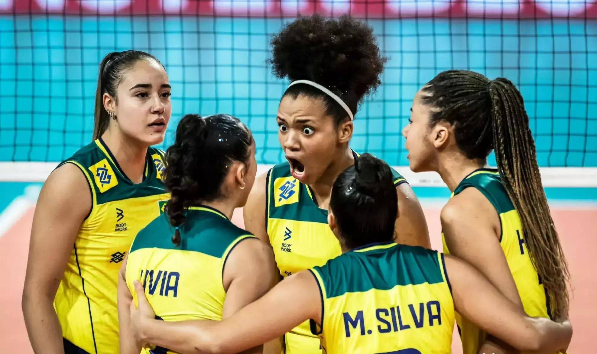 关于巴西排球队战胜对手晋级四强的信息 关于巴西排球队战胜对手晋级四强的信息