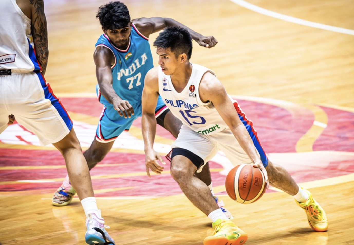 印度篮球锦标赛吸引大批球迷 印度篮球锦标赛吸引大批球迷