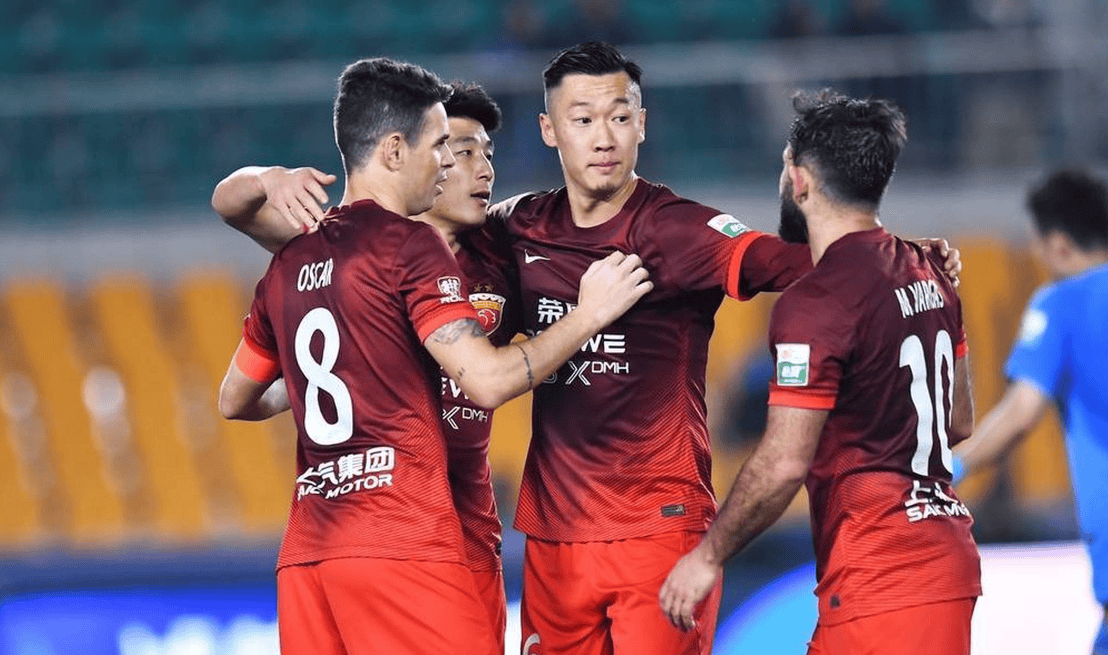 恒大客场大胜重庆,继续保持领先优势 恒大客场大胜重庆,继续保持领先优势