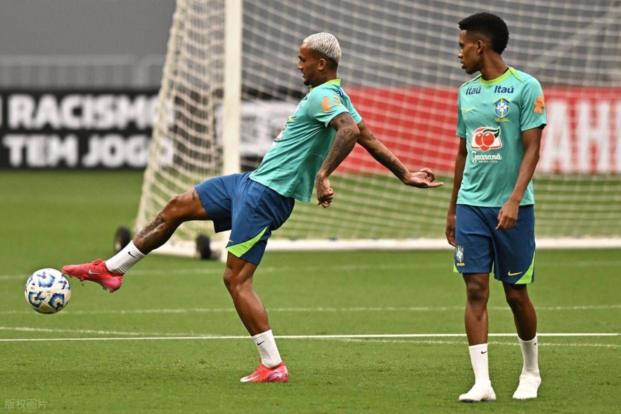 巴西俱乐部比赛中,球员状态及其出色 巴西俱乐部比赛中,球员状态及其出色