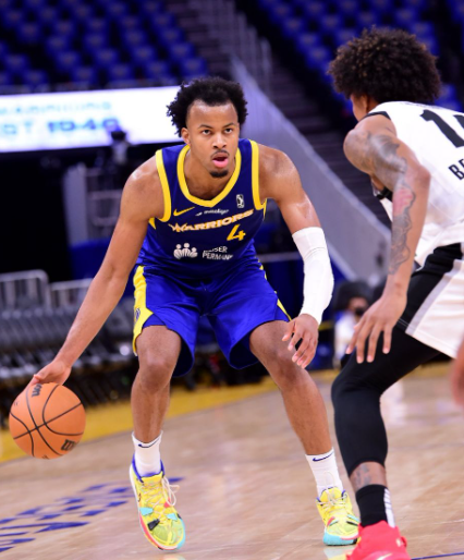 竞争激烈！篮网客场逆转黄蜂夺取胜利的简单介绍