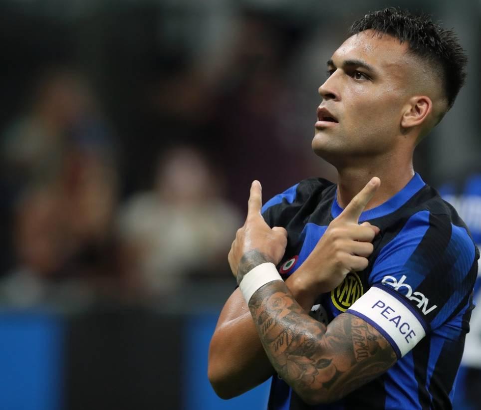 球队危机时刻团结一心逆转形势 球队危机时刻团结一心逆转形势