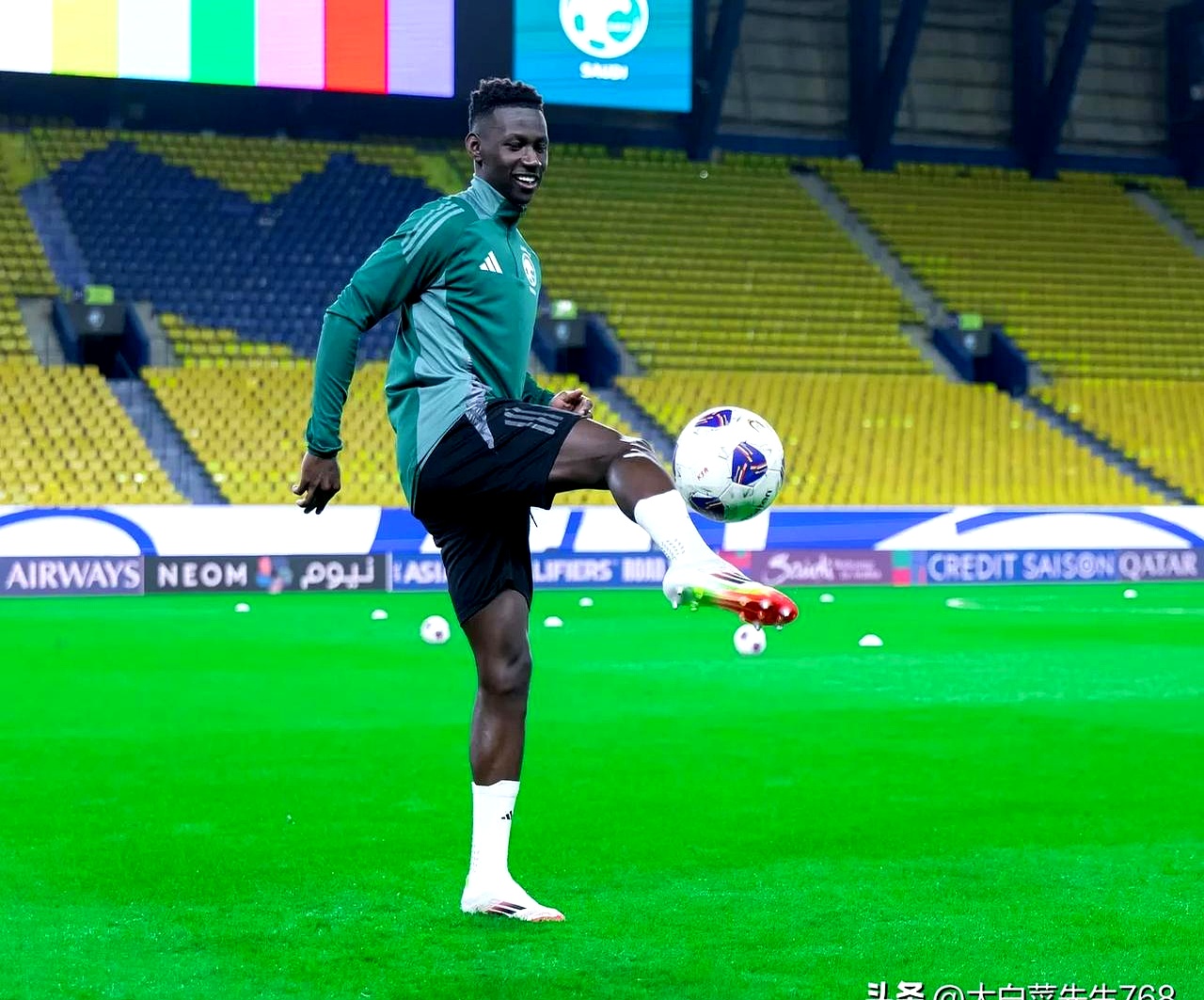 关于备战关键比赛，球队士气高涨，备战迎接挑战的信息