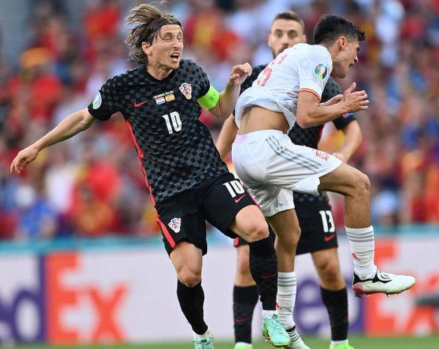 欧洲杯预选赛第一轮战罢，赛况剧烈