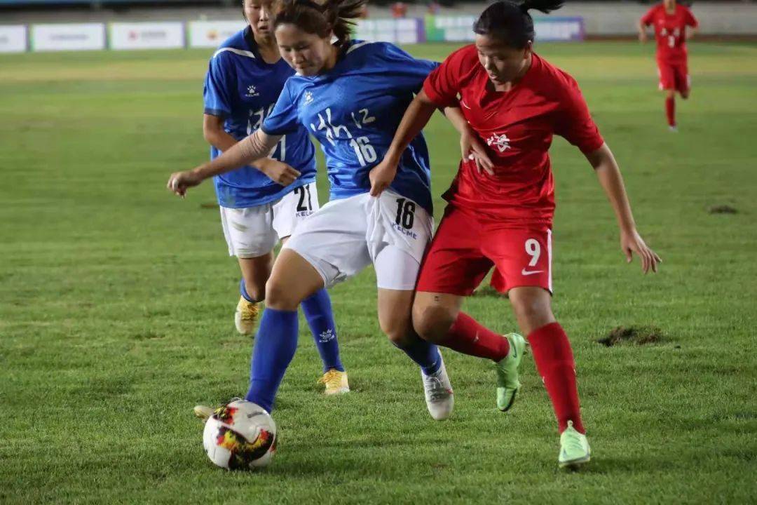 足球女子决赛，美国队成功卫冕