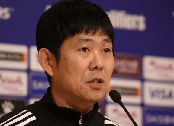 日本队主教练表现不好,赛后出现问题 日本队主教练表现不好,赛后出现问题
