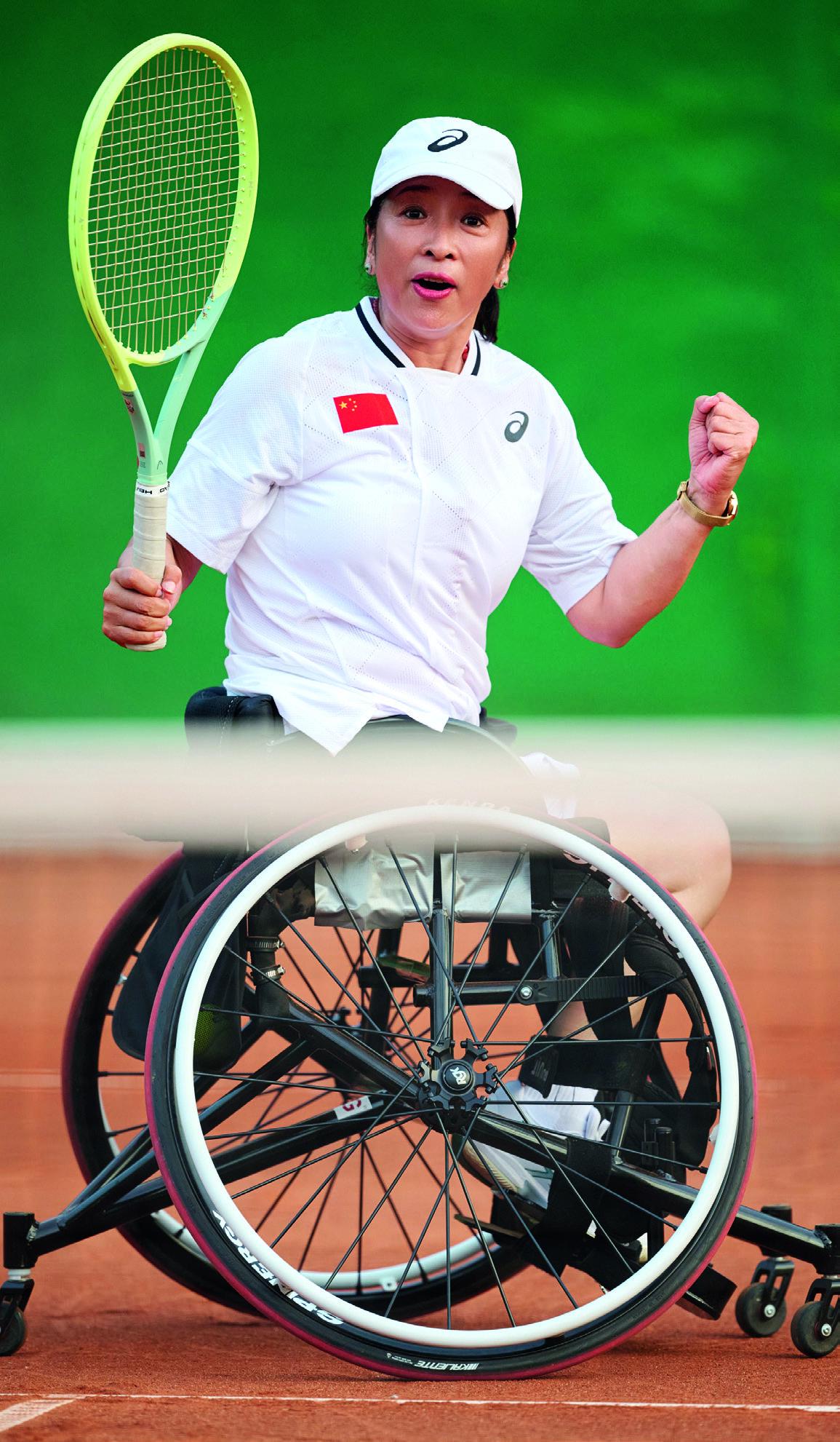 包含无私奉献全力拼搏,球员身体力行带队前行的词条 包含无私奉献全力拼搏,球员身体力行带队前行的词条