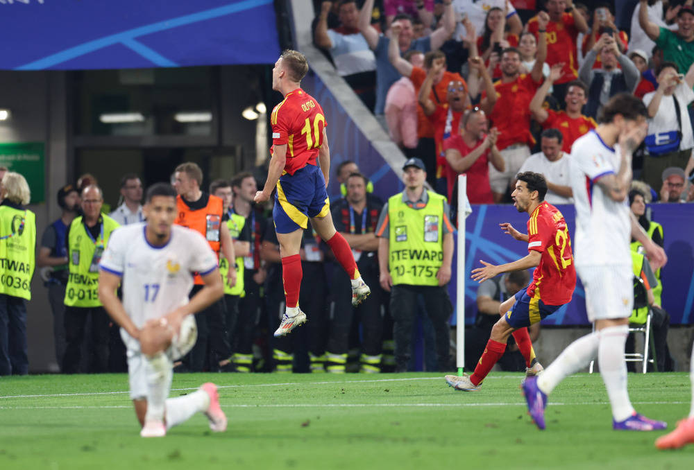 英格兰队战胜瑞典,成功晋级欧洲杯半决赛的简单介绍 英格兰队战胜瑞典,成功晋级欧洲杯半决赛的简单介绍